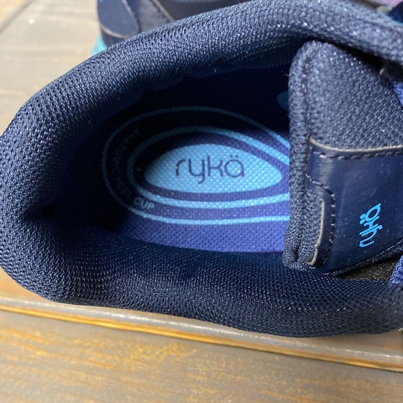 (6/ts/5) Ryka running shoes - Picture 6 of 7